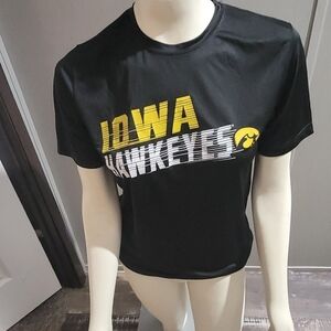 Iowa Hawkeyes black slik shirt ON Clearance